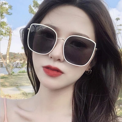 PL-MX004 Kacamata Hitam Titanium Women Sunglasses New Import Kacamata Fashion